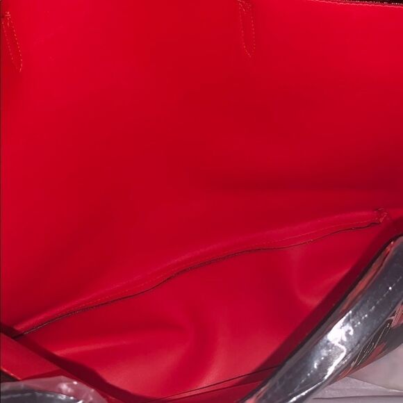 Victoria’s Secret overnight bag  - Picture 6 of 8